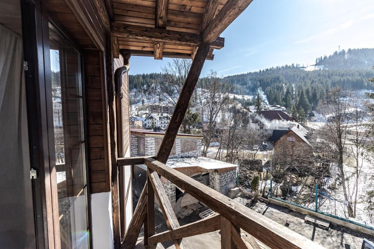 Маєток "Zymon & Ski" Bukovel Bagian luar foto